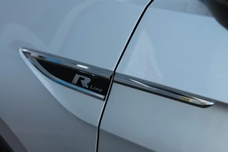 Volkswagen T-Cross Volkswagen T-Cross 1.0 TSI Style Business R-line Automaat Virtual Cockpit - afbeelding nr 15