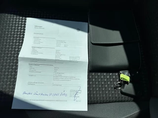 Volkswagen T-Roc Volkswagen T-Roc 1.0 TSI | Camera | CarPlay | Dode Hoek Detectie | Elektirsche Achterklep | Dealer Onderhouden | - afbeelding nr 12
