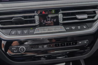 BMW X3 BMW X3 xDrive30e M-SPORT PANORAMADAK HEAD UP HARMAN KARDON 360CAMERA - afbeelding nr 31