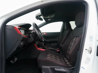 Volkswagen Polo Volkswagen Polo 2.0 TSI GTI 200pk DSG | Full LED | Carplay | Virtual cockpit - afbeelding nr 5