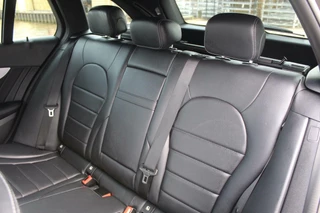 Mercedes-Benz C-Klasse Mercedes-Benz C-klasse Estate 180 AMG/Night/Multibeam/Camera/Stoelverw/Digtaal Display - afbeelding nr 14