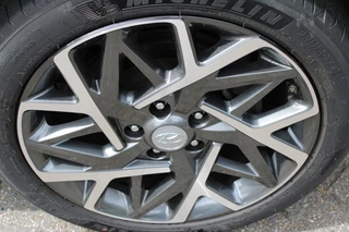 Hyundai Kona Hyundai Kona 1.6 GDI HEV Premium Navi/Leer/18