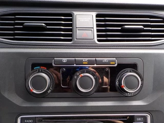 Volkswagen Caddy Volkswagen Caddy 2.0 TDI L1H1 AIRCO CRUISE CONTROL LM VELGEN NAVI MARGE TREKHAAK APK GEKEURD TOT 11-02-2026 - afbeelding nr 18
