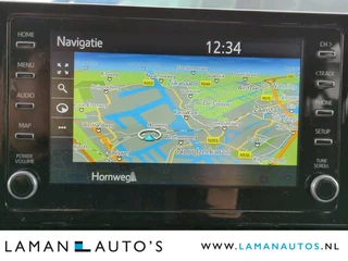 Toyota Corolla Touring Sports Toyota Corolla Touring Sports 1.8 Hybrid 122pk Business Intro | CarPlay HUD ECC Navi LED 17