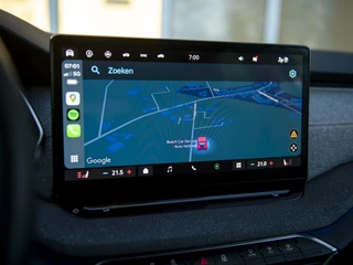 Škoda Octavia | Matrix LED | Lodge Interieur | Chrome pakket | Stoel-, Stuur- & voorruitverwarming | Navi 13inch | Wireless App-connect | El. achterklep m.sensor | ACC | Winterpakket - afbeelding nr 15