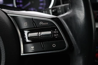 Kia Ceed Kia Ceed 1.6 GDI PHEV DynamicLine |  Stoel & stuurverwarming | Adaptive cruise | Trekhaak | Camera | Half leder | Navigatie | Keyless | Full LED - afbeelding nr 15