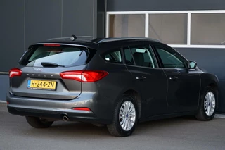Ford Focus Ford Focus Wagon 1.0 EcoBoost Titanium Business, NL, trekh. - afbeelding nr 27