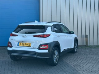 Hyundai Kona Hyundai Kona EV Fashion 64 kWh Camera HEAD-UP FASE 3 1 EIGENAAR - afbeelding nr 30