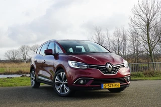 Renault Grand Scénic Renault Grand Scénic 1.2 TCe 132PK Intens | Rouge Millesime | Full-LED/Half-Leder/Massage/Trekhaak/Carplay - Volle, chique auto! - afbeelding nr 5