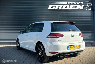 Volkswagen Golf Volkswagen Golf 1.4 TSI GTE - afbeelding nr 15
