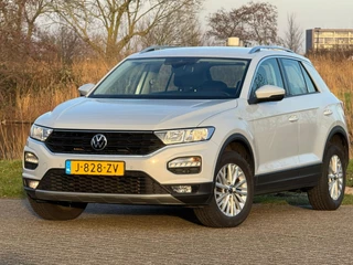 Volkswagen T-Roc Volkswagen T-Roc 1.5 TSI Style Business Automaat - White Silver - Supercompleet - afbeelding nr 2