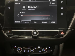 Opel Corsa Opel Corsa 1.2 Turbo 100pk Elegance Sky Climate control Cruise control LED Panoramadak Stuurverwarming Stoelverwarming 360 camera Apple Carplay/ Android Auto - afbeelding nr 22