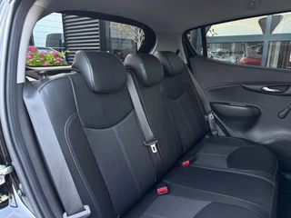 Opel KARL Opel KARL 1.0 ecoFLEX Innovation | Eerste Eigenaar | Navigatie | Appel CarPlay/Android Auto | Cruise Control | Climate Control - afbeelding nr 38
