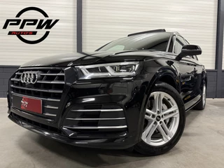 Audi Q5 Audi Q5 55 TFSI e quattro Competition 367PK S-Line PANO/LUCHTVERING/TREKHAAK/360CAMERA/MASSAGE/KEYLESS/MATRIX/VIRTUAL/CARPLAY/SFEER/19