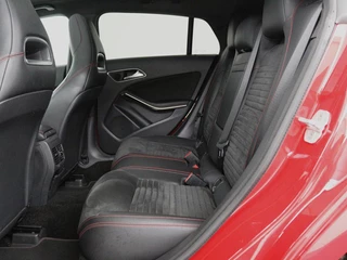 Mercedes-Benz CLA Mercedes-Benz CLA-klasse Shooting Brake 200 AMG | Panoramadak | Xenon | Stoelverwarming |  Leder/Alcantara | Navigatie | Climate control | Park Assist | Cruise control - afbeelding nr 8