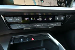 Audi A3 Audi A3 Sportback 30 TFSI S-LINE|CARPLAY|VIRTUAL|19