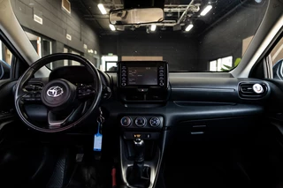 Toyota Yaris Toyota Yaris 1.0 VVT-i Active | Camera | Cruise | Airco | - afbeelding nr 2