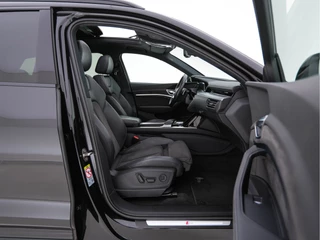 Audi e-tron Audi e-tron 50 Quattro S-Line Launch-Edition-Black 71 kWh (INCL-BTW) *PANO | LEATHER-MICROFIBRE | DIGI-COCKPIT | FULL-LED | MEMORY-PACK | ADAPTIVE-CRUISE | HEATED-SPORTSEATS | NAVI-FULLMAP | KEYLESS | SHIFT-PADDLES | 20