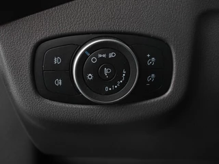 Ford Transit Connect Ford Transit Connect 1.5 Automaat L2 Trend Navigatie Airco Parkeer sensoren Cruise Control 3 zits Camera DAB+ Trekhaak - afbeelding nr 13