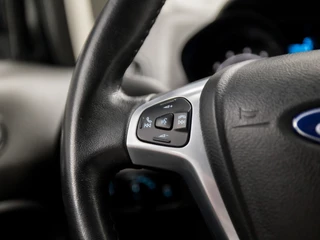 Ford EcoSport (CLIMATE, LM VELGEN, CRUISE, SPORTSTOELEN, TREKHAAK, BLUETOOTH, NIEUWE APK, NIEUWSTAAT) - afbeelding nr 20