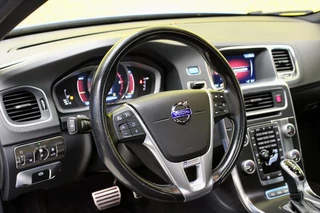 Volvo V60 Volvo V60 2.4 D6 AWD Plug-In Hybrid R-Design - afbeelding nr 18