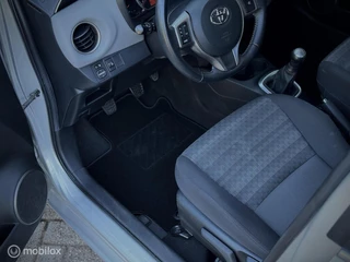 Toyota Yaris Toyota Yaris 1.0 VVT-i Airco | Navigatie | Bluetooth |Camera - afbeelding nr 21
