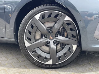 CUPRA Leon CUPRA Leon 1.4 e-Hybrid VZ Performance | Pano | 19 inch | Camera | BOMVOL! - afbeelding nr 32