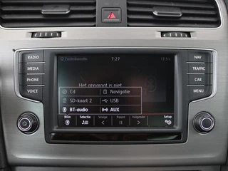 Volkswagen Golf Volkswagen Golf 1.0 TSI Business Edition Connected | Automaat |  Camera | Navigatie | Trekhaak | Climate control | Sportstoelen | Cruise control | Parkeerhulp | Bluetooth - afbeelding nr 18