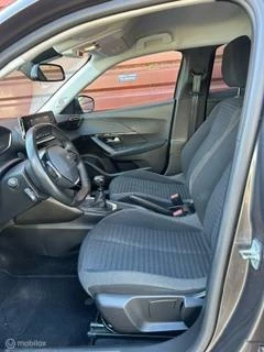 Peugeot 2008 Peugeot 2008 1.2 PureTech Active Pack - afbeelding nr 4