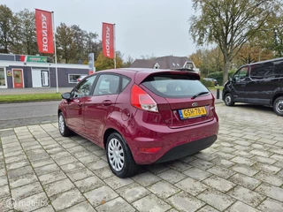 Ford Fiesta Ford Fiesta 1.0  Airco, Stoelverwarming, Dealer onderhouden! - afbeelding nr 2