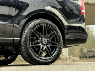 Mercedes-Benz V-Klasse Mercedes V-klasse V220d 4-MATIC DC Lang AMG |Lage Bijtelling - afbeelding nr 4