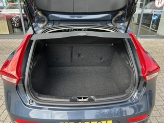Volvo V40 Volvo V40 1.5 T2 Polar+ | Automaat | Navigatie | Cruise Control | LED verl - afbeelding nr 19