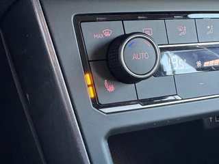 Volkswagen Polo Volkswagen Polo 1.0 TSI 85kW Highline Achteruitrijcamera Adaptieve cruise control Autom. airco LED koplampen Stoelverwarming - afbeelding nr 22