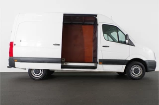 Volkswagen Crafter Volkswagen Crafter 35 2.0 TDI L2H2 > 140pk/Euro6/camera/cruise/270° deuren/Opstap bumper achter... - afbeelding nr 7
