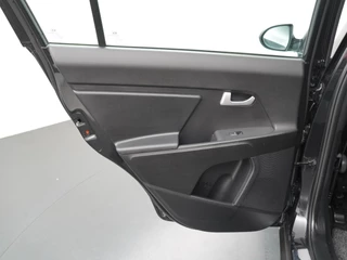 Kia Sportage - Navigatie - Camera - Climate control - Cruise control - All Season - 12 maanden garantie - afbeelding nr 39
