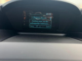 Ford Kuga Ford Kuga 1.5 Titanium | Navi | Cruise | Climate | Pdc | Full-Option - afbeelding nr 21