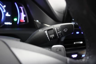 Hyundai IONIQ Hyundai IONIQ Comfort EV 38 kWh - Carplay, Camera, Stoelverw. - afbeelding nr 17