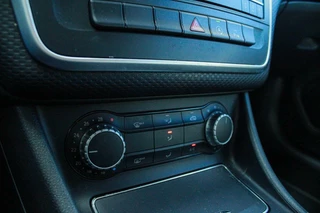 Mercedes-Benz A-Klasse Mercedes A-klasse 160 Night Edition Plus|Leer|Airco|PDC|Navi - afbeelding nr 17