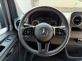 Mercedes-Benz Sprinter Mercedes-Benz Sprinter 319 1.9 CDI Automaat L2H2 Airco Cruise Control Lane Assist Camera Carplay Dodehoek waarschuwing Parkeersensoren voor achter - afbeelding nr 21