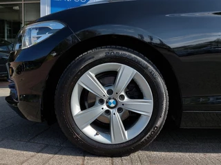 BMW 1 Serie 118i 136pk Automaat Executive Sport-Line | Origineel NL | Navi | Clima | Cruise | Bluetooth Carkit+Streaming | Led Koplampen | Licht+Regensensor | Pdc | Mistlampen | Privacy Glass | 16''lm - afbeelding nr 38