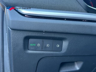 Škoda Octavia Skoda Octavia Combi TSI Business Edition Plus VIRTUAL COCPIET STOEL VR - afbeelding nr 17