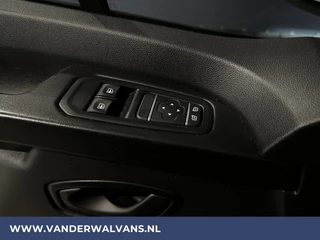 Renault Trafic Renault Trafic 2.0 dCi L2H1 Euro6 Airco | Navigatie | LED | Trekhaak | Cruisecontrol | Parkeersensoren, Bijrijdersbank - afbeelding nr 17