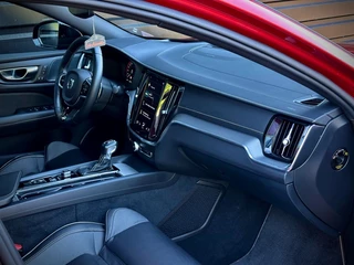 Volvo S60 Volvo S60 2.0 T5 R DESIGN PANO|HUD|HK|PILOTASS|BLINDSPOT VOL! - afbeelding nr 22