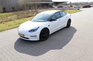 Tesla Model 3 Tesla Model 3 Long Range AWD 75 kWh black&white chrome delete uitstraling! autopilot dual motor stoelverwarming v+a panodak - afbeelding nr 44