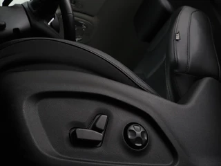 Jeep Compass Jeep Compass 4xe 240 Plug-in Hybride Electric S | Leder |  Stoel & stuurverwarming | Camera | Adaptive cruise | Carplay | Navigatie - afbeelding nr 7