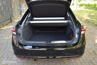 Škoda Superb Skoda Superb 1.5 TSI MHEV Business Edition Canton winterpakket - afbeelding nr 13