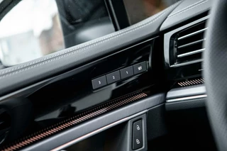 Volkswagen Touareg Volkswagen Touareg R 3.0 TSi eHybrid 4MOTION | Nieuw | Vol opties | Panodak | Dynaudio | Massage | Trekhaak | 22 inch | 5 jaar garantie | - afbeelding nr 34