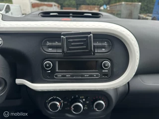 Renault Twingo Renault Twingo 1.0 SCe Authentique - afbeelding nr 15