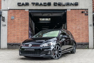 Volkswagen Golf Volkswagen Golf 2.0 TSI GTI Performance Pano / ACC / Camera - afbeelding nr 1
