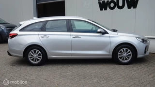Hyundai i30 Hyundai i30 Wagon 1.0 T-GDI Comfort Afn. Trekhaak | Navigatie | Cruise Control - afbeelding nr 5